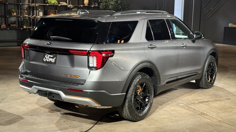 Rear 3/4 view of a grey Ford Explorer Tremor