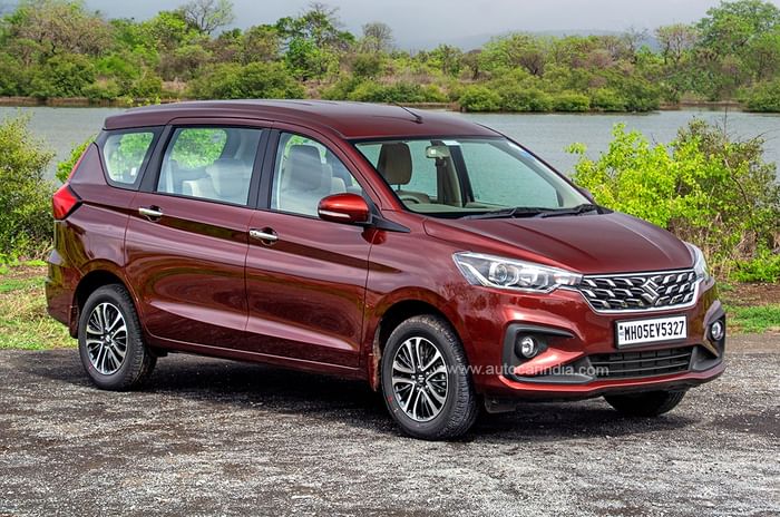 Maruti Ertiga maroon