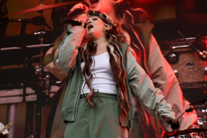 Lola-Young-Cancels-All-Things-Go-DC-After-Collapsing-Onstage.jpg