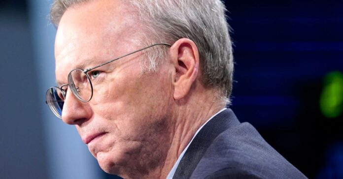 Former-Google-CEO-Will-Fund-Boat-Drones-to-Explore-Rough.jpg