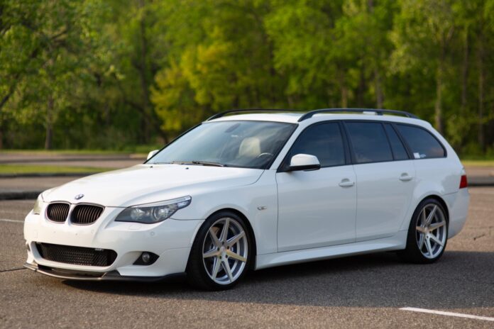 Modified-2010-BMW-535i-xDrive-Sports-Wagon-M-Sport-for.jpg