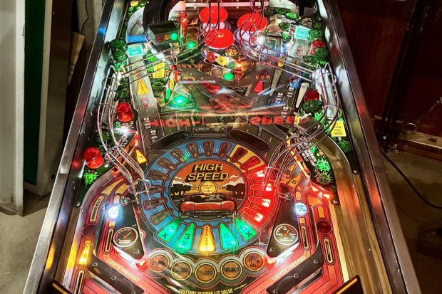 No Reserve: Williams High Speed Pinball Machine