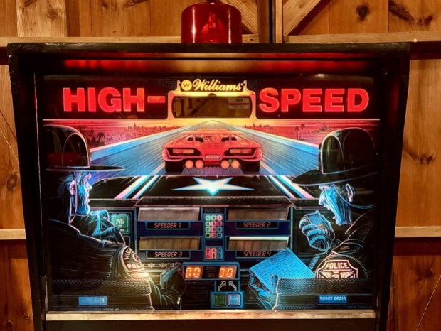 No Reserve: Williams High Speed Pinball Machine