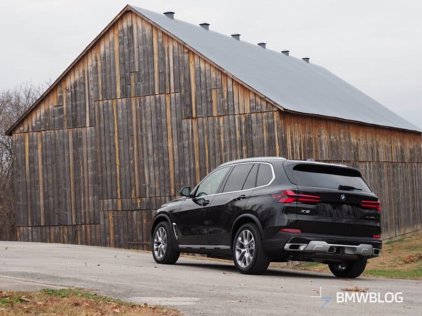 BMW X5 XDRIVE50E REVIEW 00 BMW X5 XDRIVE50E REVIEW 00