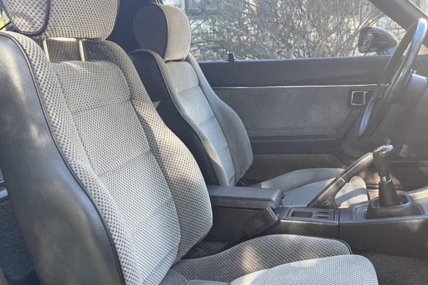 1985 Mazda RX-7 GS 5-Speed